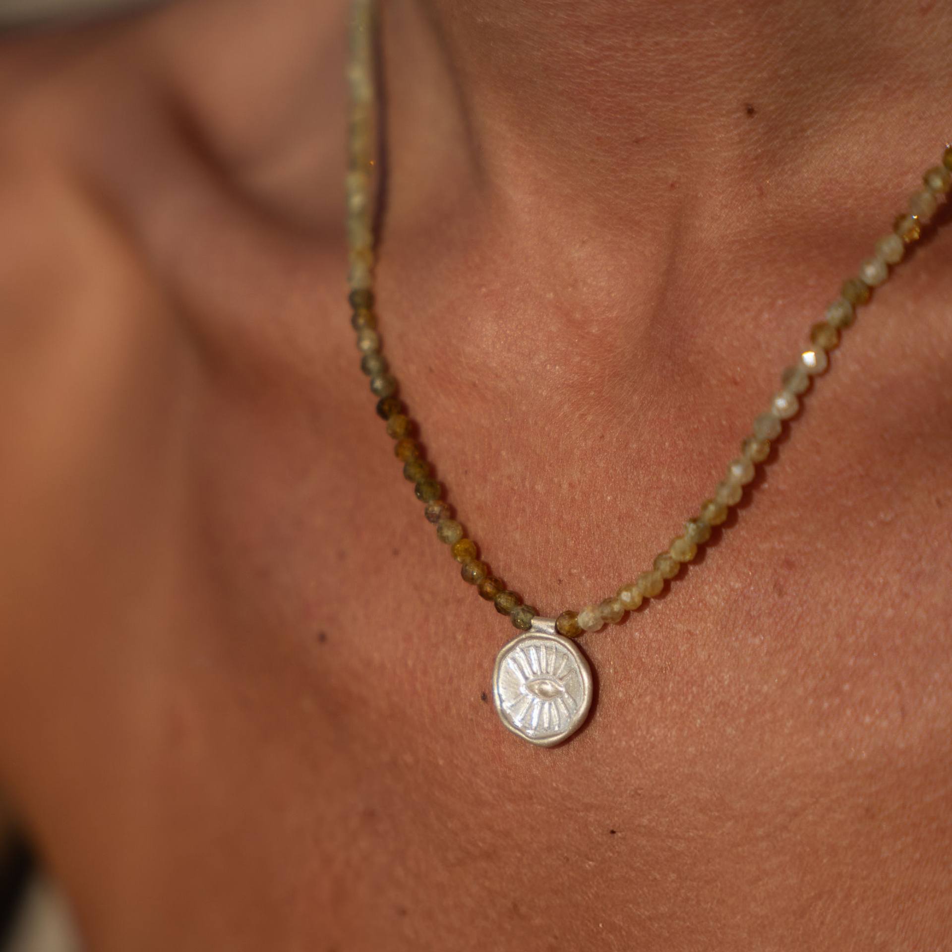 Colar Amuleto Proteção