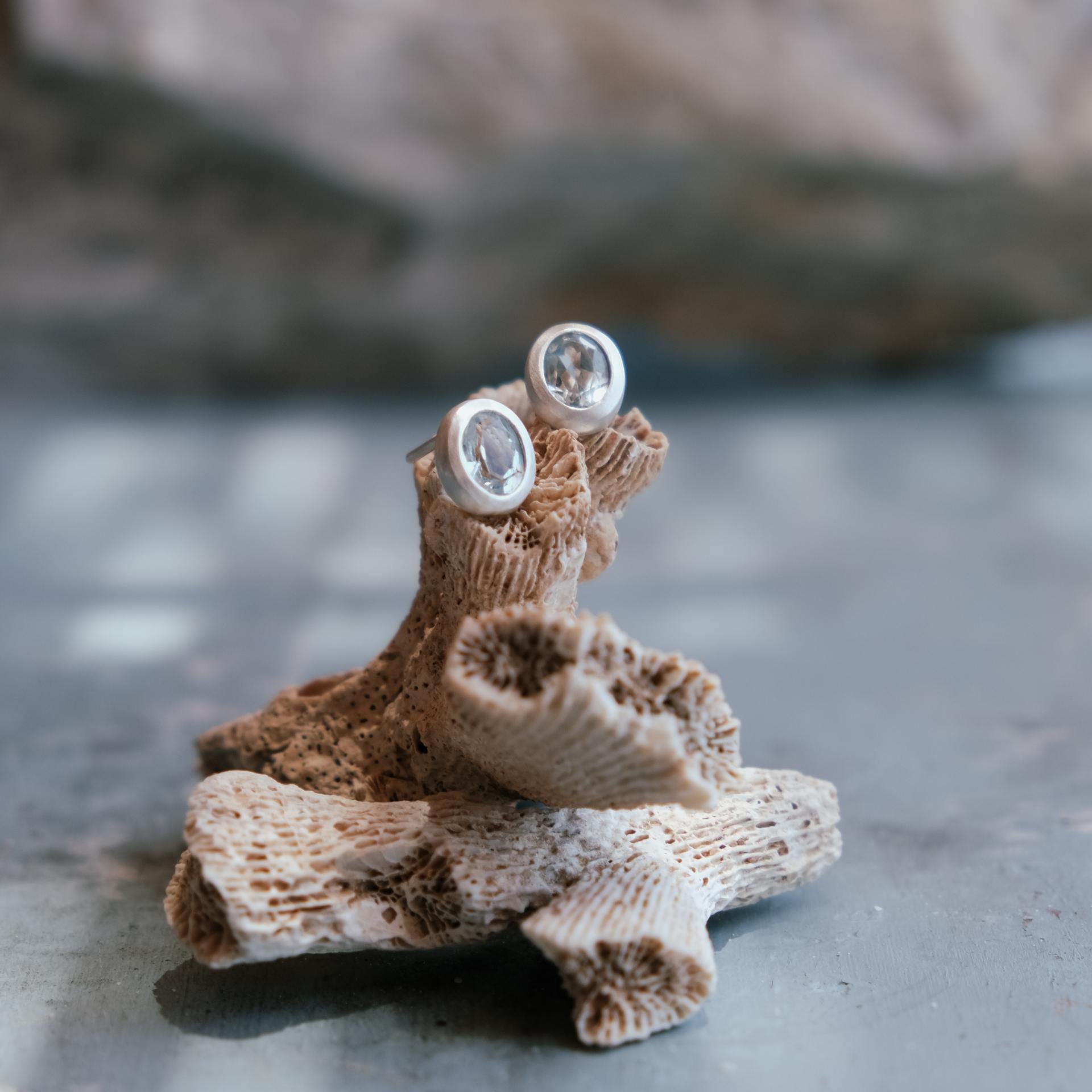 Brinco Água Topázio